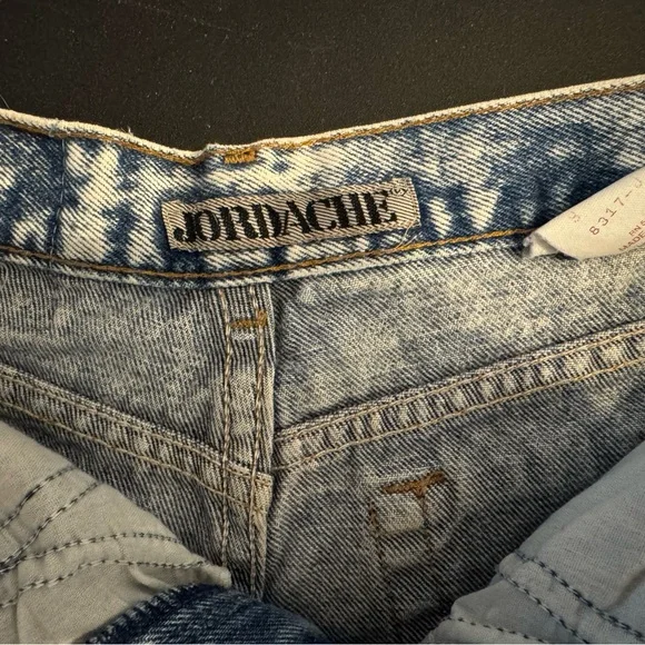 Jordache Acid Wash Cut off Denim Short Shorts Vintage size 9 2 26 - Picture 4 of 4